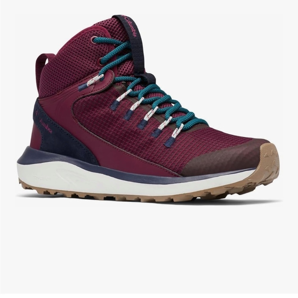 NIB Women's Columbia Trailstorm Mid Waterproof Hiking Boots size 11 Marionberry
